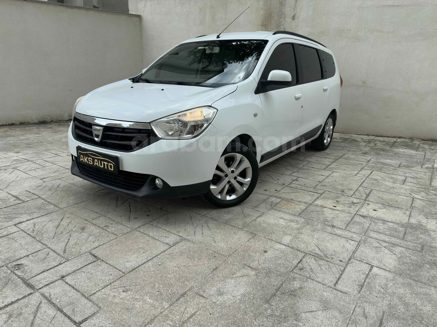 2016 LODGY 7 KİŞİLİK OTOMOBİL LAUREATE 232***KM DEĞİŞENSİZ 1