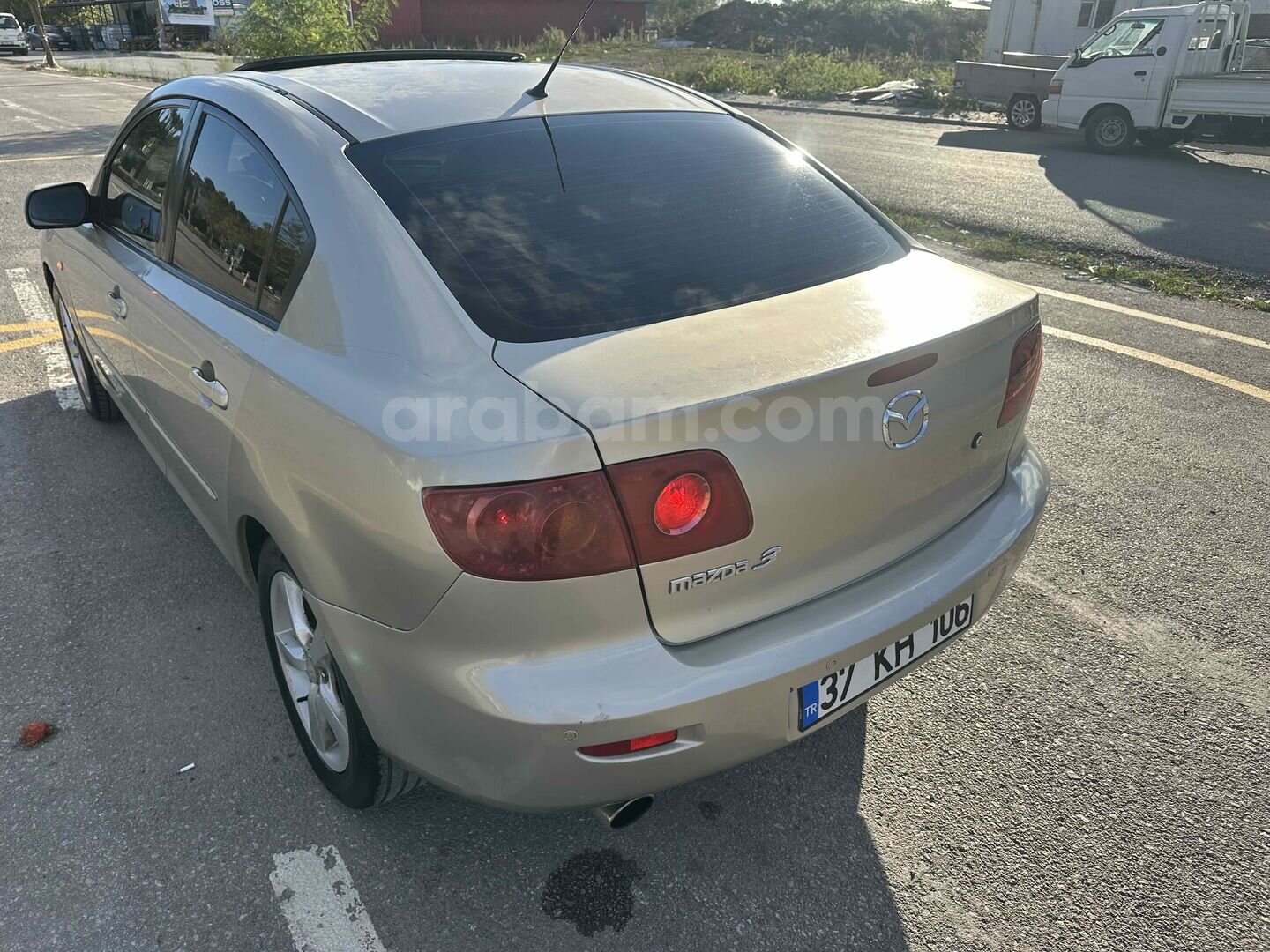 Sahibinden Mazda 3 otomatik vites tramer değişen yok sunroof 1.6 Dynamic 2004 Model 284.000 km Şampanya 3