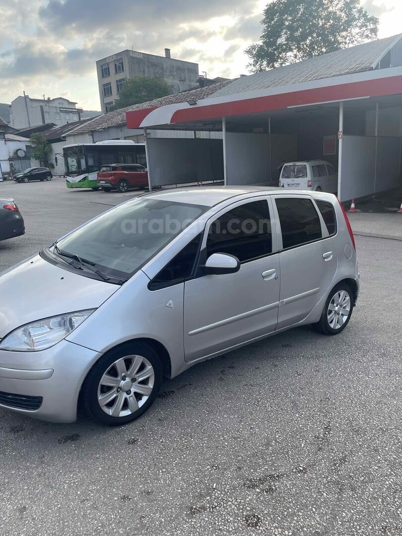 Sahibinden Mitsubishi Colt 1.3 Invite 2008 Model 3