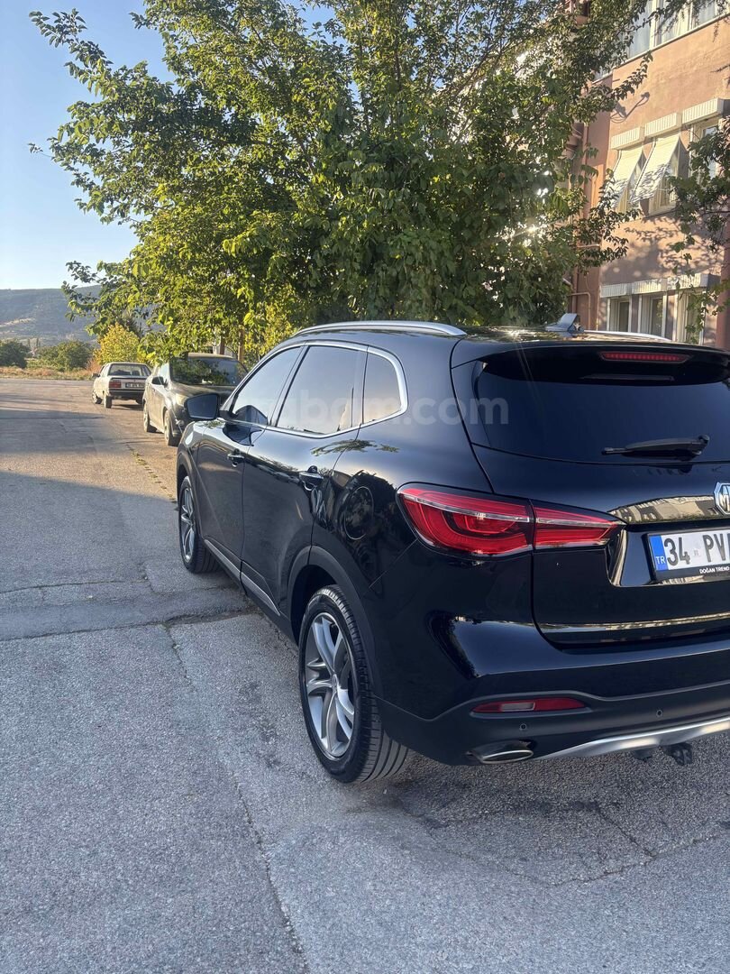 Sahibinden MG HS 1.5 T-GDI Luxury 2022 Model 7