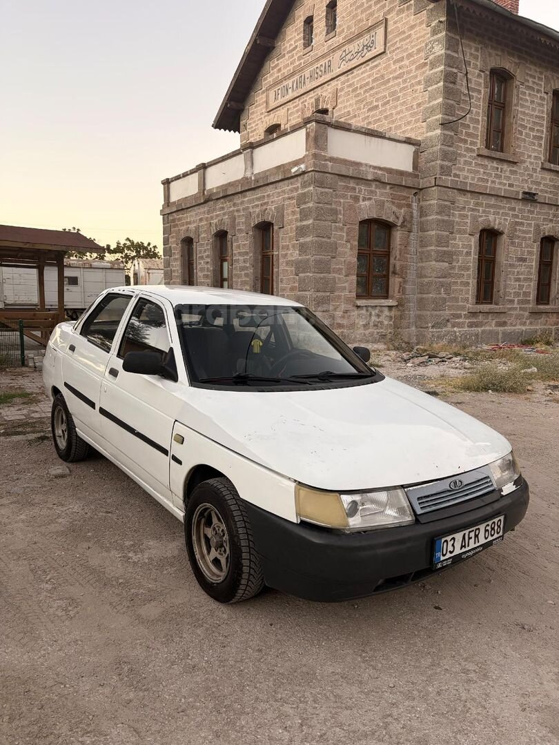 Sahibinden Lada Vega 1.5 2000 Model 4