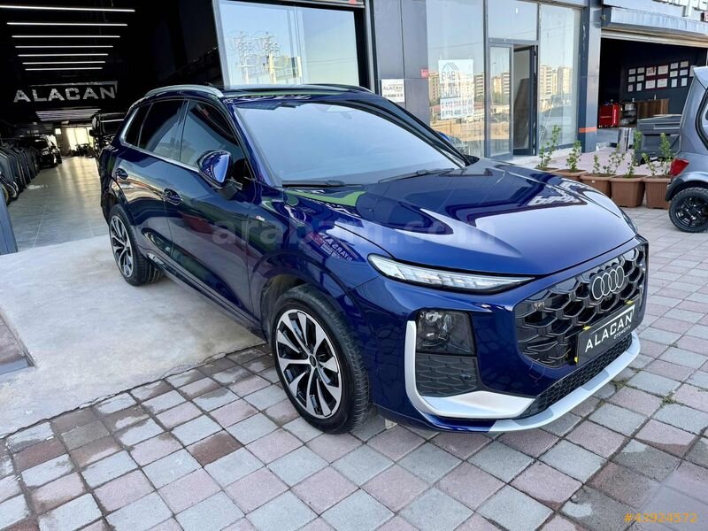 ALACAN OTOMOTİVDEN 2025 AUDI Q3 İÇ-DIŞ SLINE HATASIZ 19" JANT 5