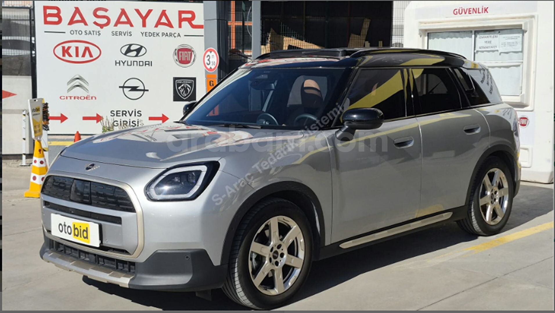 "TUYA MOTORS" FULL PPF KAPLI / HATASIZ-BOYASIZ / 2025 MINI COUNTRYMAN E - FAVORED 39.000KM 2