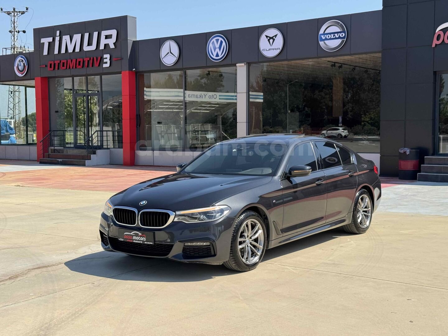 Galeriden BMW 5 Serisi 520i M Sport 2019 Model Manisa 170.000 km Gri (Gümüş) 2