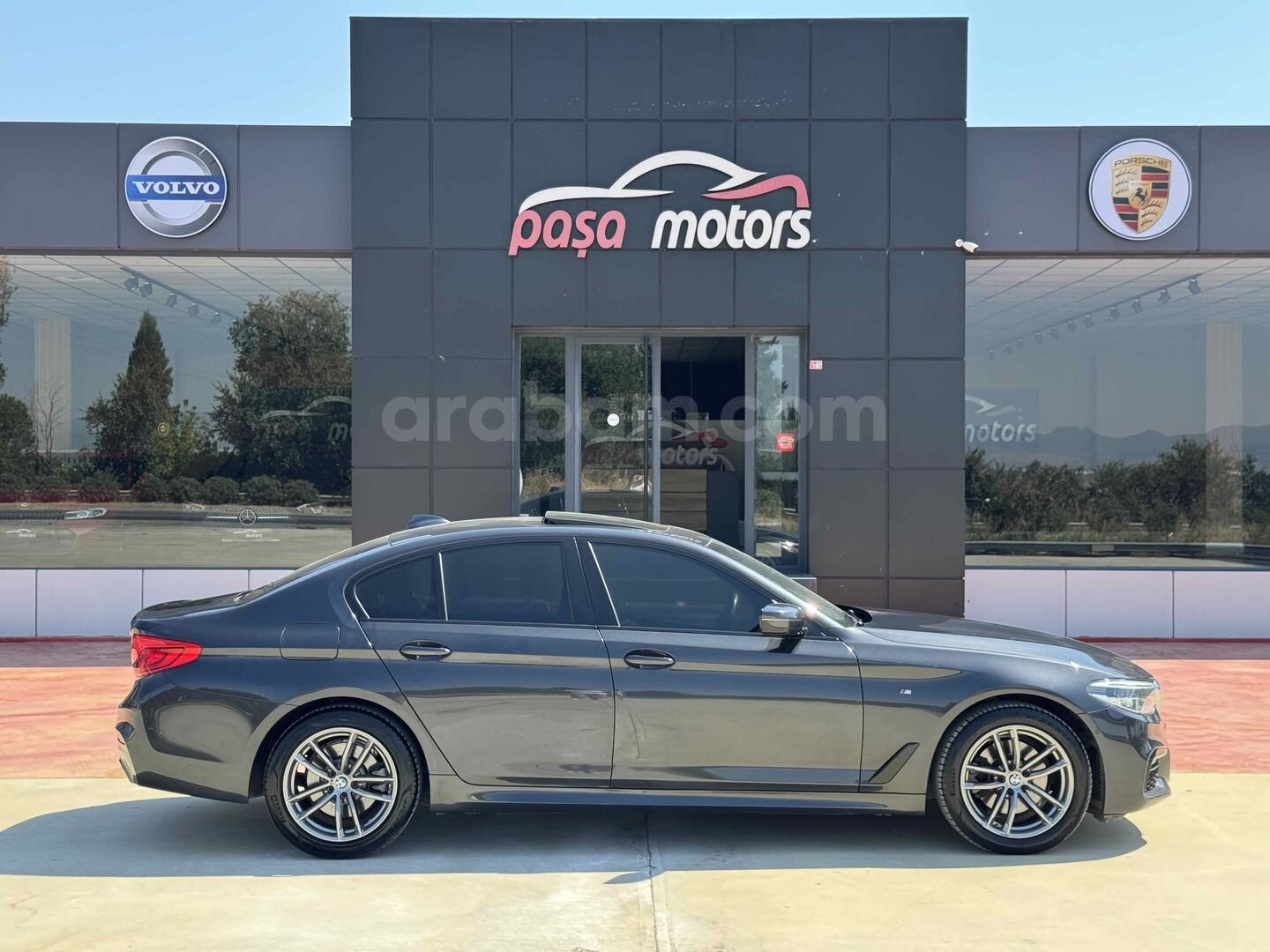 Galeriden BMW 5 Serisi 520i M Sport 2019 Model Manisa 170.000 km Gri (Gümüş) 6