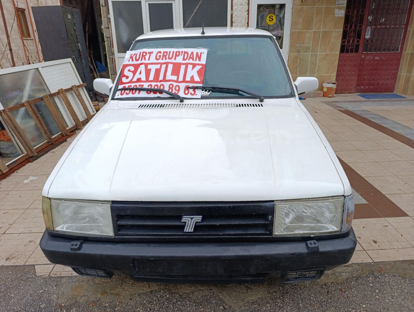 Galeriden Tofaş Şahin S 1996 Model Isparta 99.000 km Beyaz 1