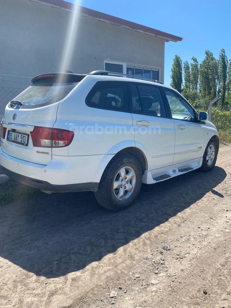 Sahibinden KGM SsangYong Kyron 2.0 XDI Premium 2009 Model Eskişehir 172.000 km Beyaz 7