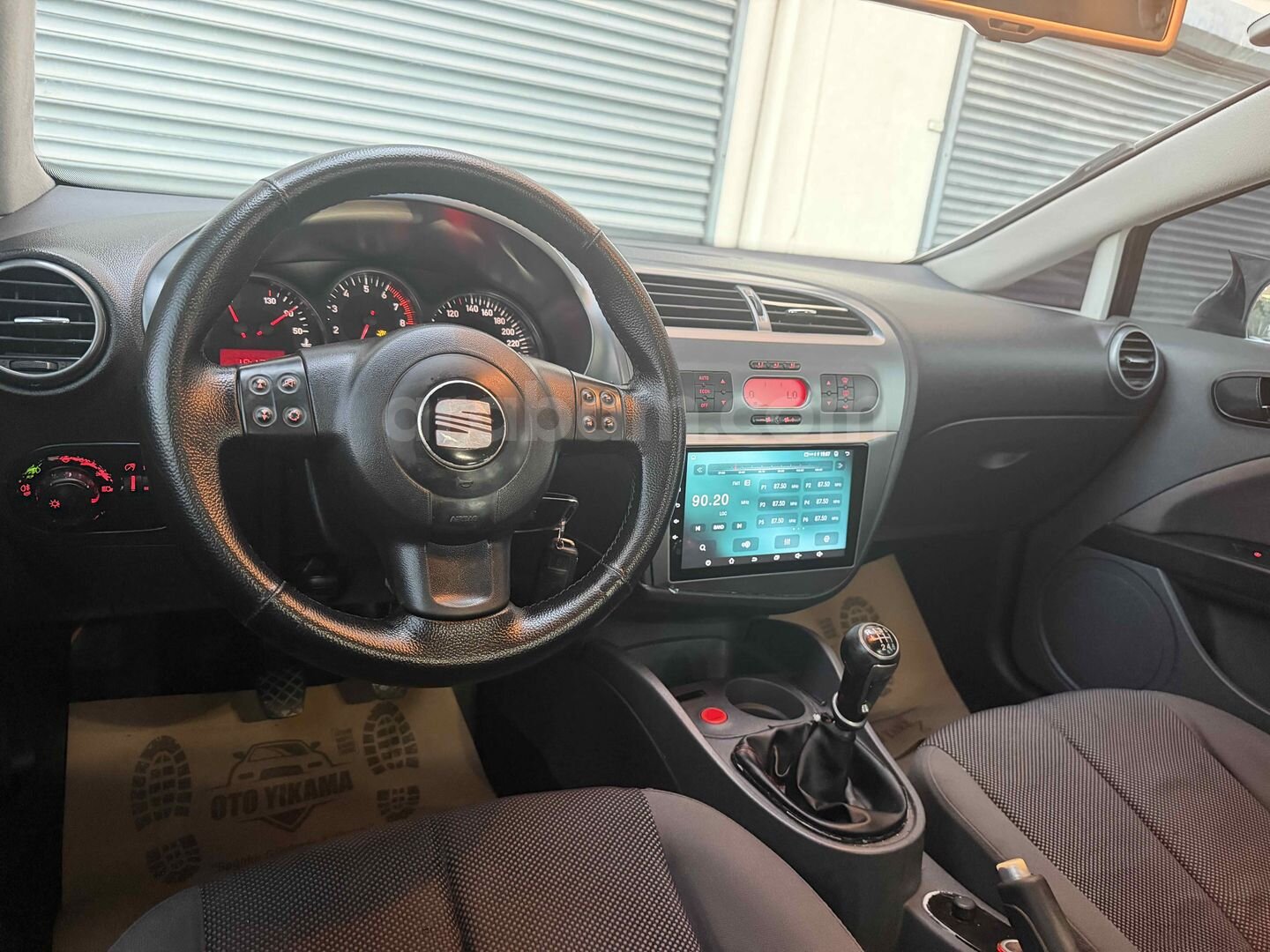 Galeriden Seat Leon 1.4 TSI Stylance 2009 Model İstanbul 230.000 km Siyah 7