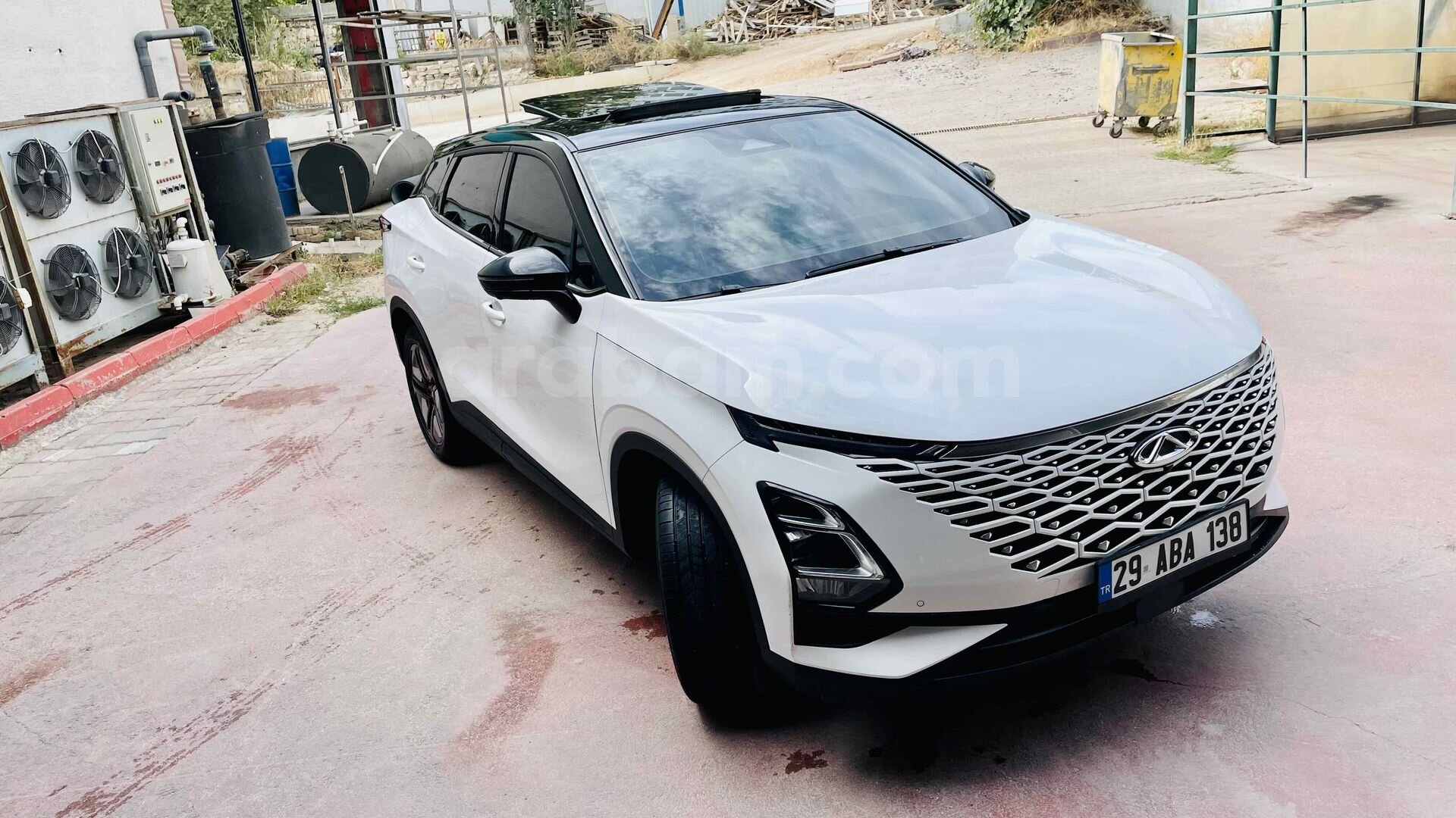 Sahibinden Chery Omoda 5 Pro 1.6 T-GDI Intelligent 2024 Model 28.000 km Beyaz 5