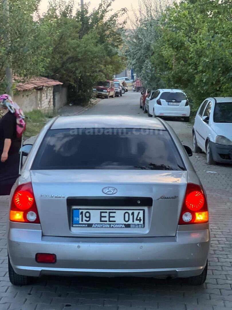 Sahibinden Hyundai Accent 1.3 Admire 2004 Model 2