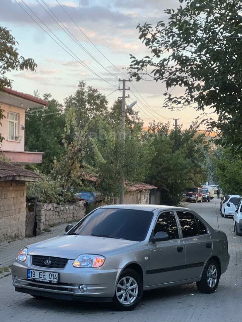 Sahibinden Hyundai Accent 1.3 Admire 2004 Model 7