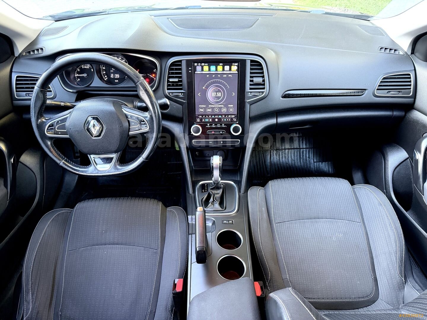 Galeriden Renault Megane 1.2 TCe Touch 2016 Model Denizli 199.000 km Gri 6