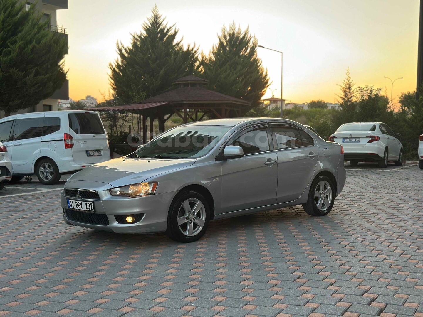 Sahibinden Mitsubishi Lancer 1.5 Inform 2010 Model 5