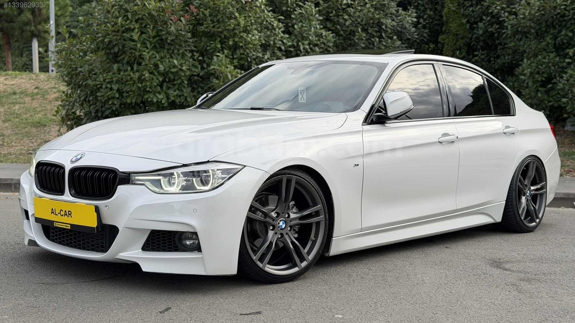 Galeriden BMW 3 Serisi 320i ED 40th Year Edition 2016 Model Trabzon 115.000 km Beyaz 5