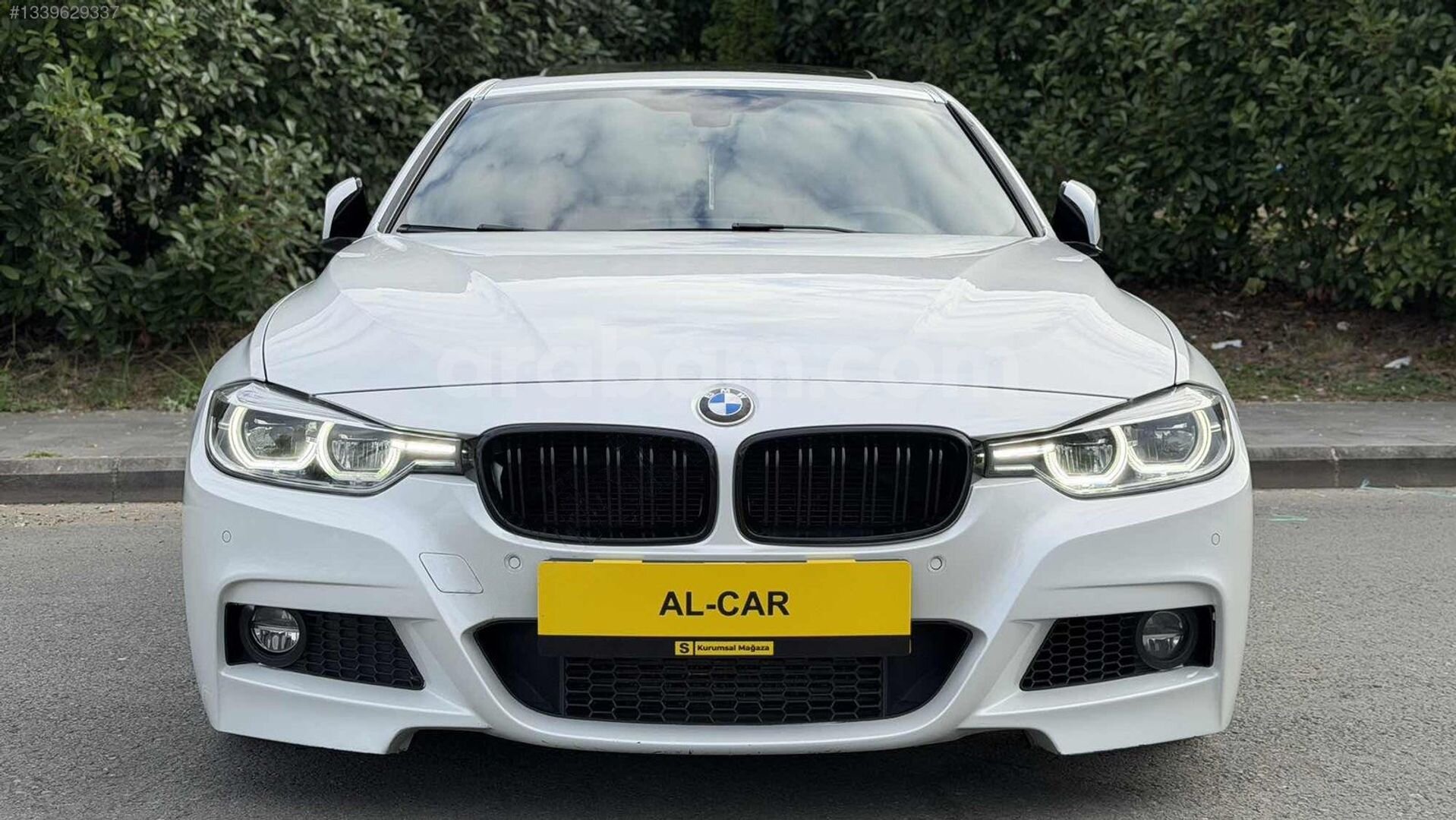 Galeriden BMW 3 Serisi 320i ED 40th Year Edition 2016 Model Trabzon 115.000 km Beyaz 4