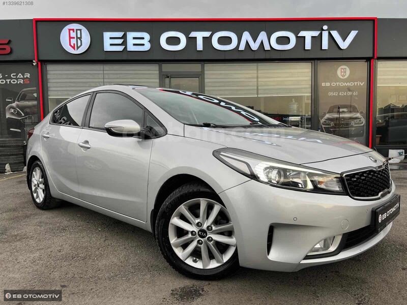 1.59 ORAN İLE EB OTOMOTİVDEN 115.000KM SUNROOFLU 2018 MDL CERATO