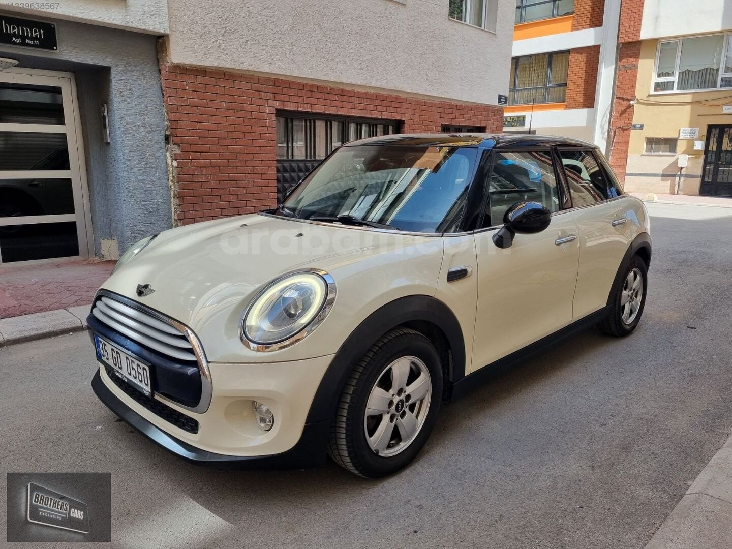 2015 MDL HATASIZ ORJ 96000 KM DE CAM TAVANLI DIZEL MINI COOPER 2