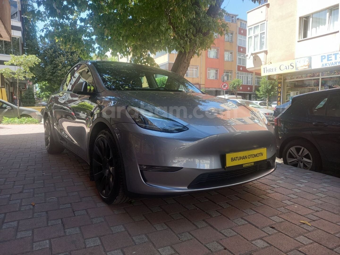 Galeriden Tesla Model Y Long Range AWD 2023 Model İstanbul 31.500 km Gri 2