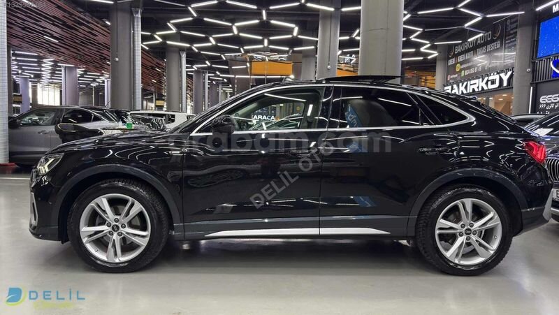 DELİL'DEN 2021 AUDİ Q3 SPORTBACK S-LINE SİYAH 35TFSİ 6