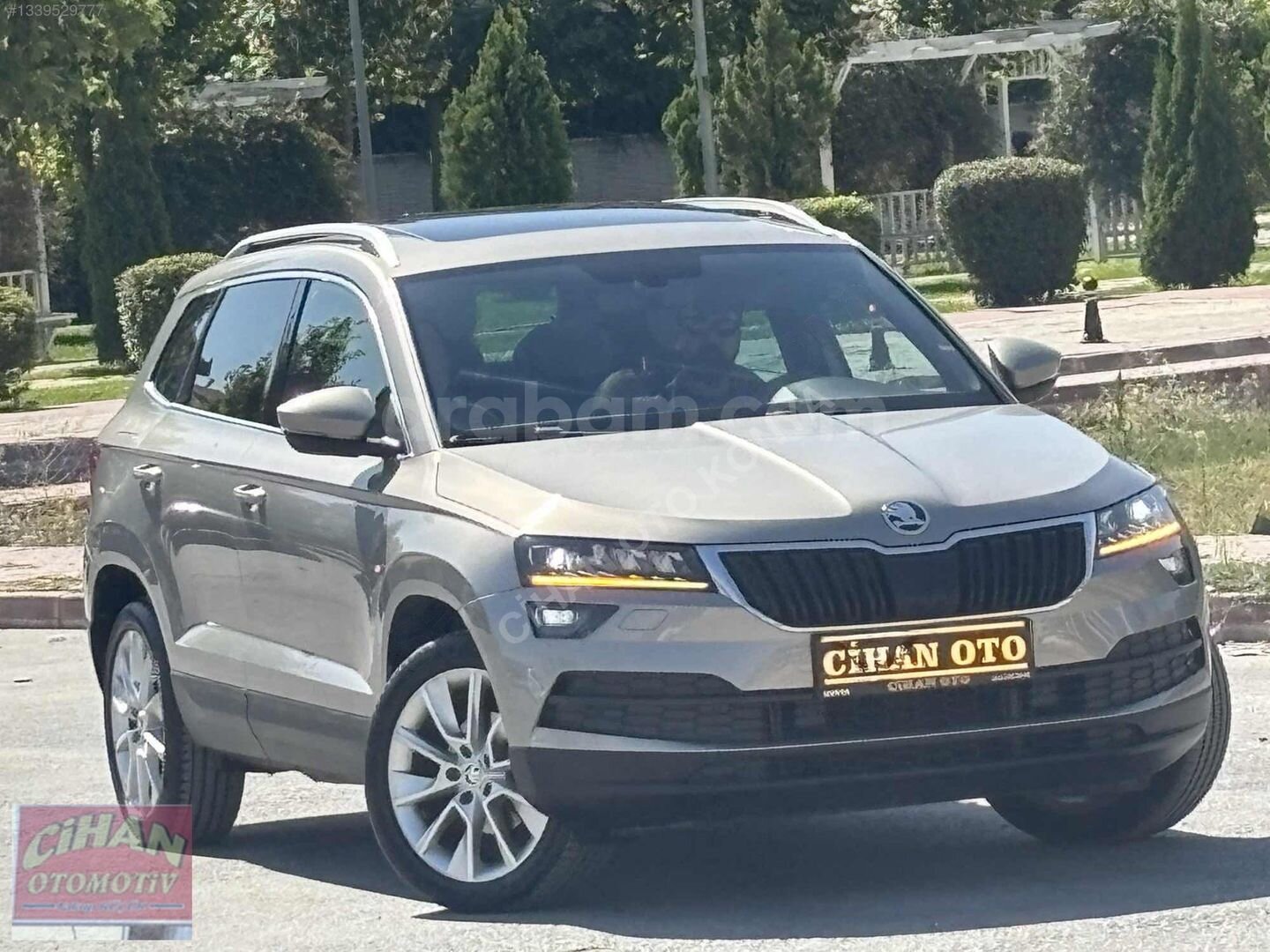CİHAN OTO'DAN 2018 KAROQ 1.5TSI BOYASIZ CAM TVN*KARTA 12 TAKSİT* 4
