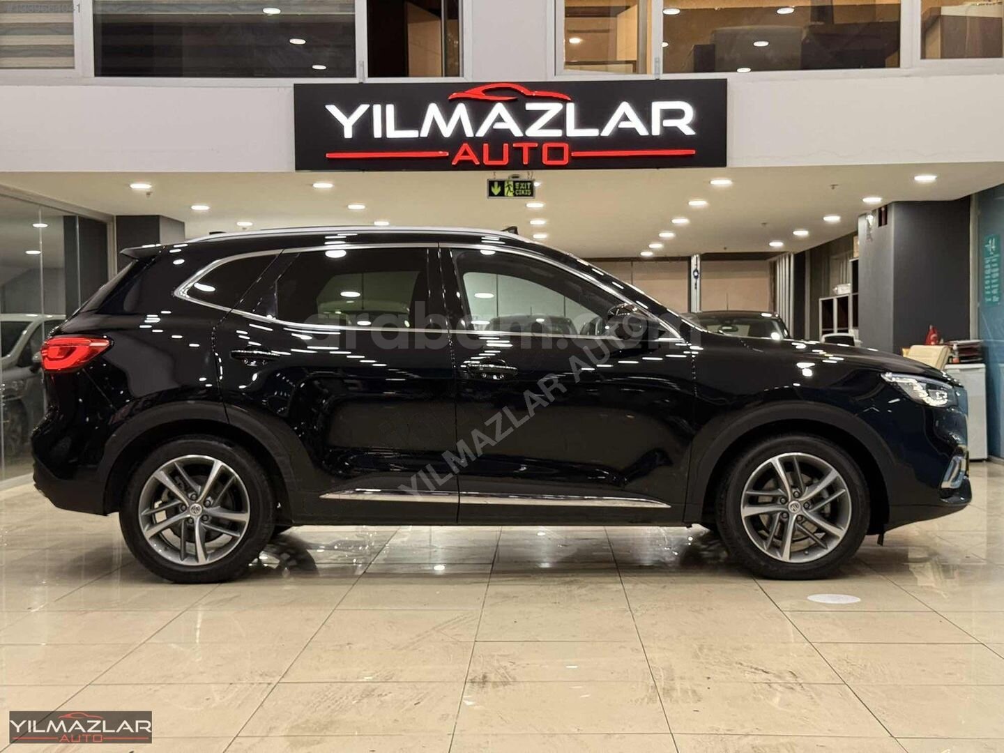 Galeriden MG HS 1.5 T-GDI Luxury 2024 Model İstanbul 59.000 km Siyah 4