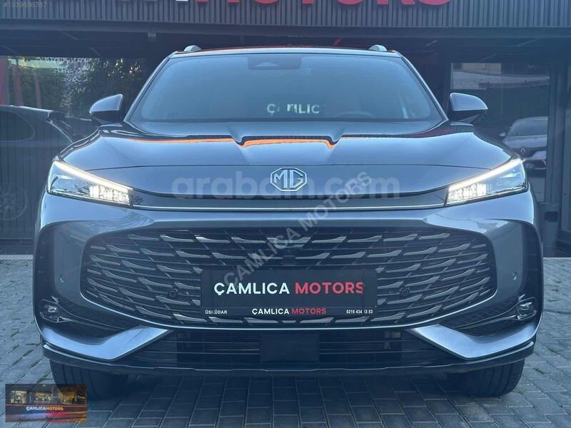 Galeriden MG HS 1.5 T-GDI Luxury 2024 Model İstanbul 13.000 km Gri