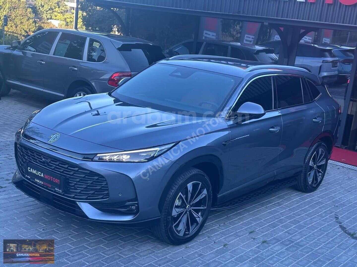 Galeriden MG HS 1.5 T-GDI Luxury 2024 Model İstanbul 13.000 km Gri 6