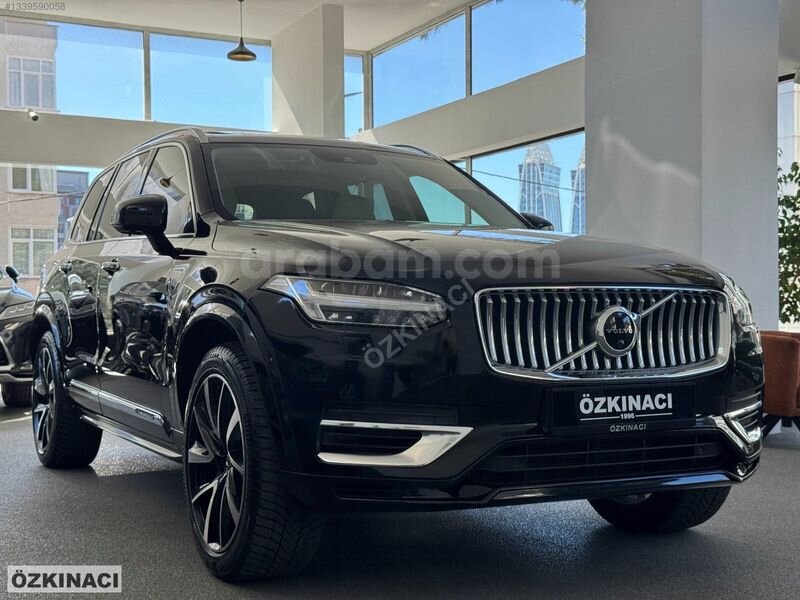 ÖZKINACI'DAN 2020 VOLVO XC90 T8 HEAD-UP B&W SES SİSTEMİ BOYASIZ