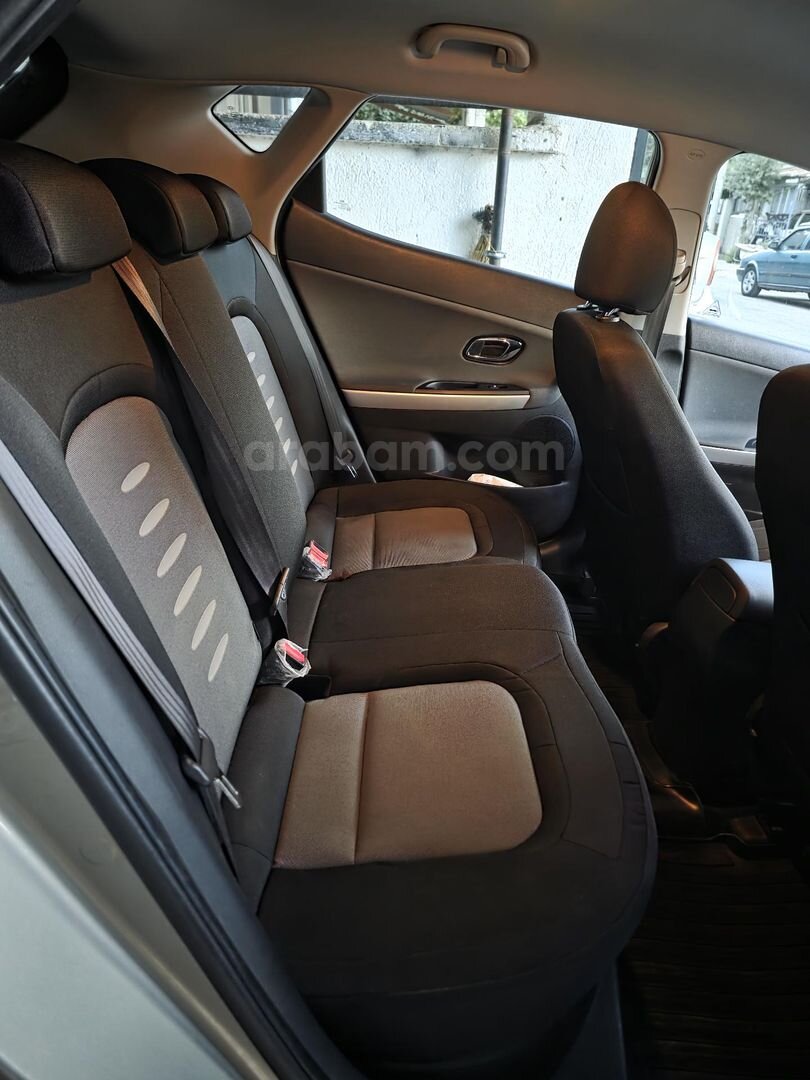 Sahibinden Kia Ceed 1.6 CRDi Comfort 2015 Model 5