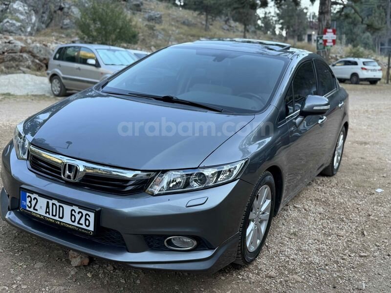 Galeriden Honda Civic 1.6i VTEC Eco Elegance 2012 Model Isparta 158.000 km Gri (metalik)
