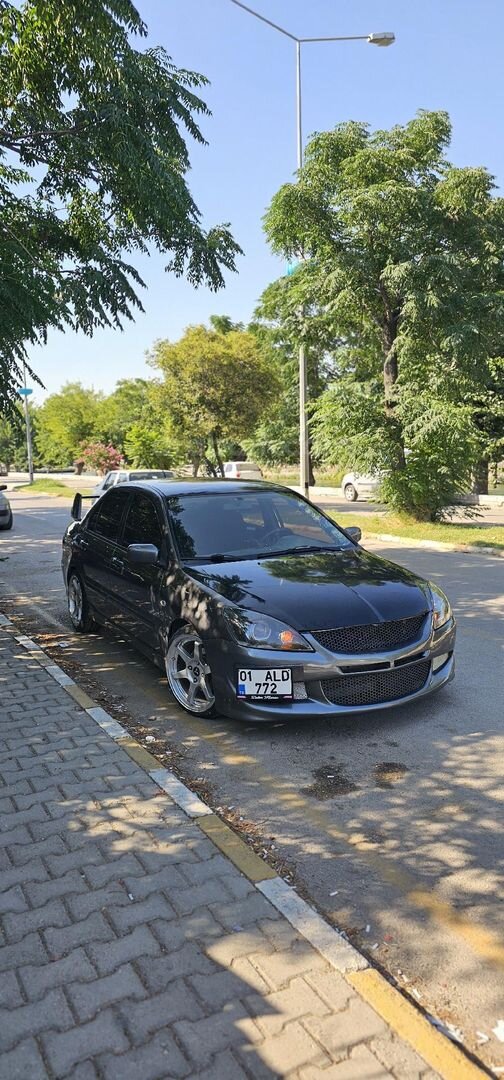 Sahibinden Boyasız Değişensiz Mitsubishi 3