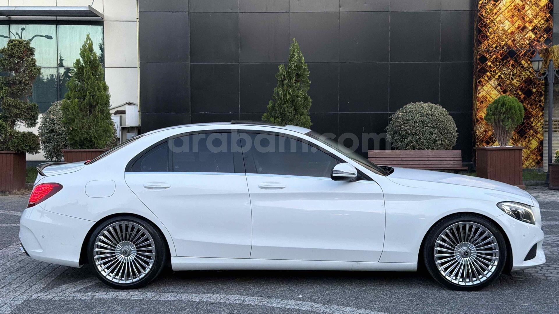 Galeriden Mercedes - Benz C 200 D Comfort 2016 Model İstanbul 169.000 km Beyaz 6