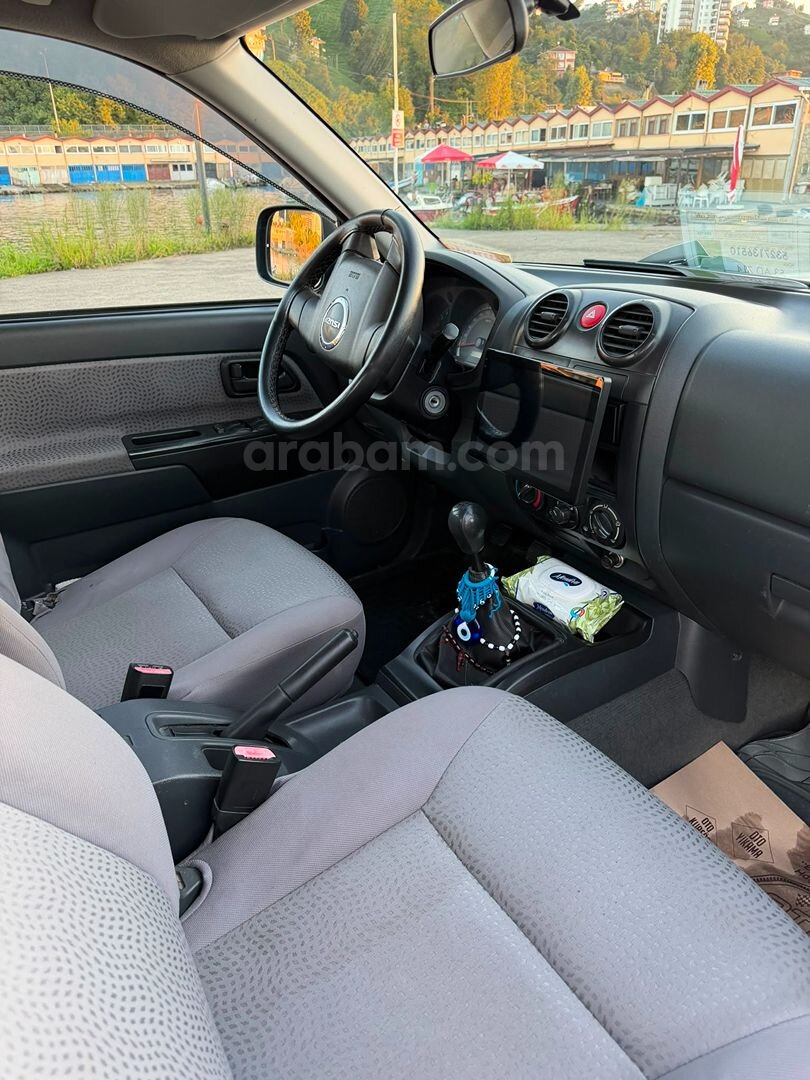 2011 ISUZU D-MAX 4x2 TEMİZ ARAÇ 6