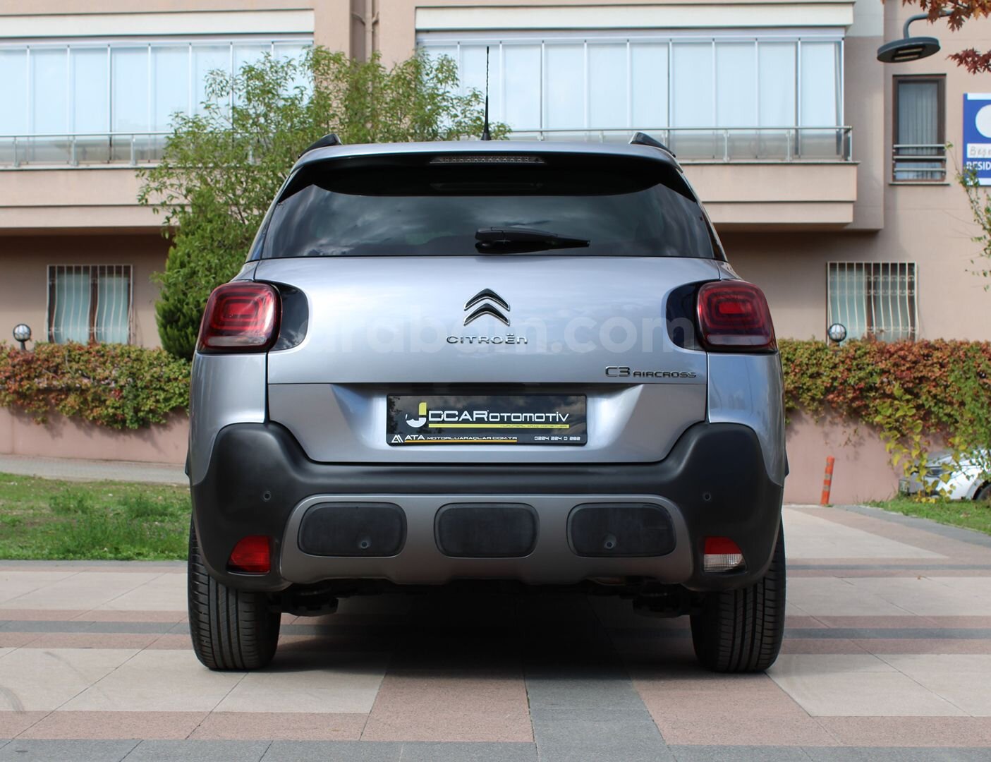 Ata Motorlu Araçlar'dan 300 Bin Peşin Kalan Senet ile 2024 Citroen C3 Aircoss Garantili 6
