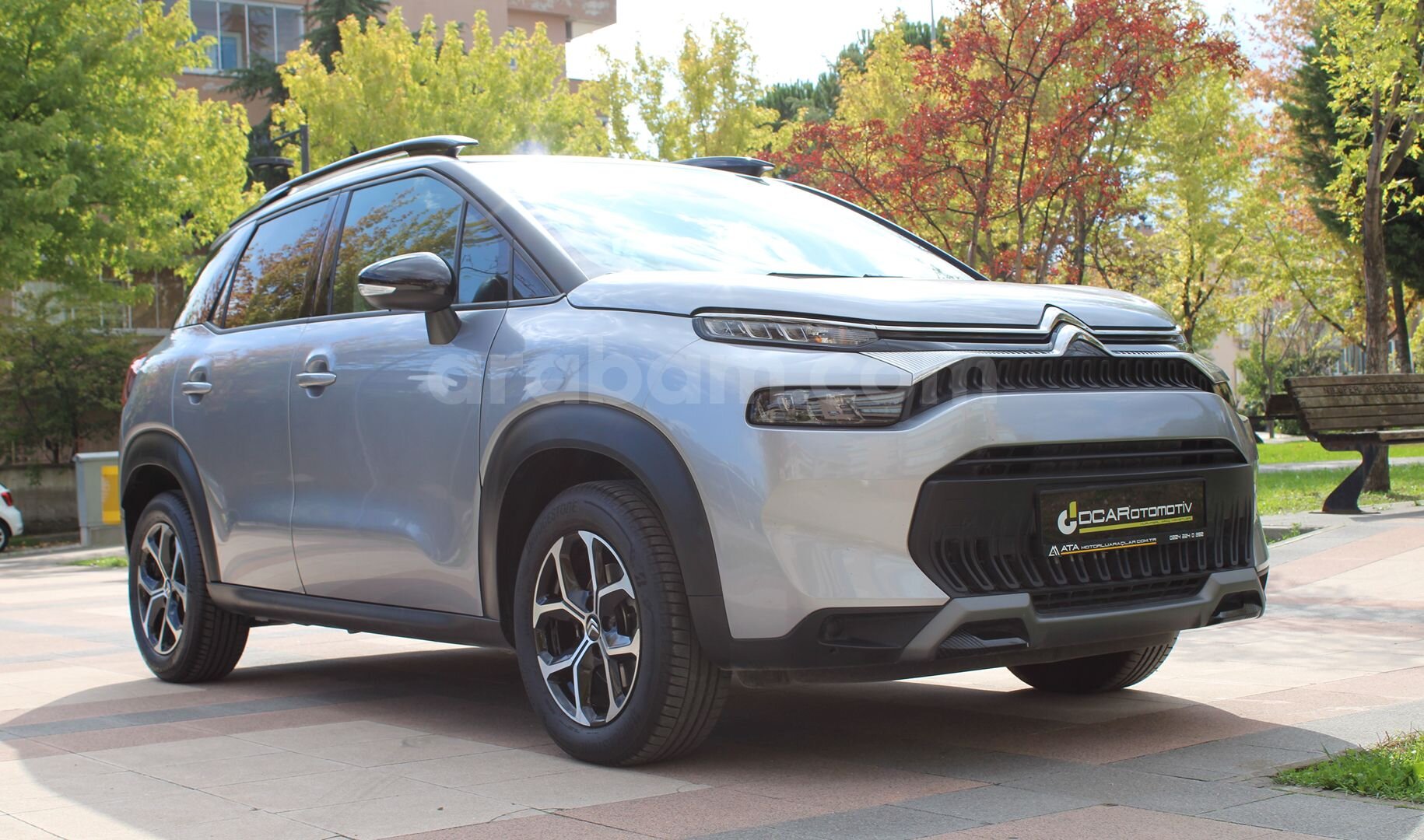 Ata Motorlu Araçlar'dan 300 Bin Peşin Kalan Senet ile 2024 Citroen C3 Aircoss Garantili 3