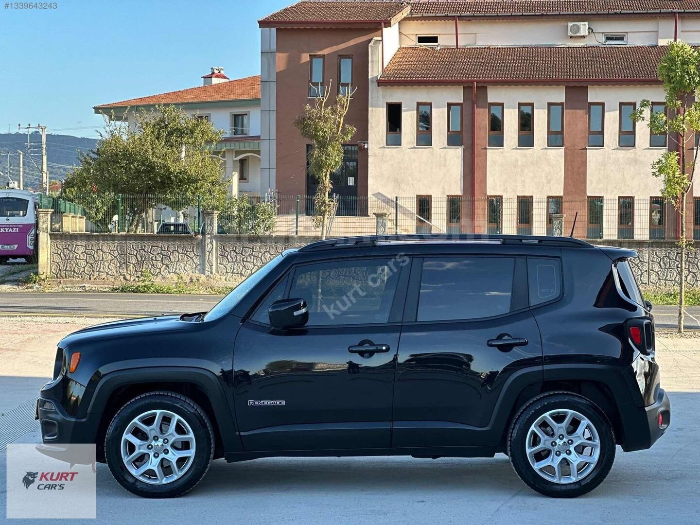 Galeriden Jeep Renegade 1.6 MultiJet Longitude 2018 Model Sakarya 200.000 km Siyah 4