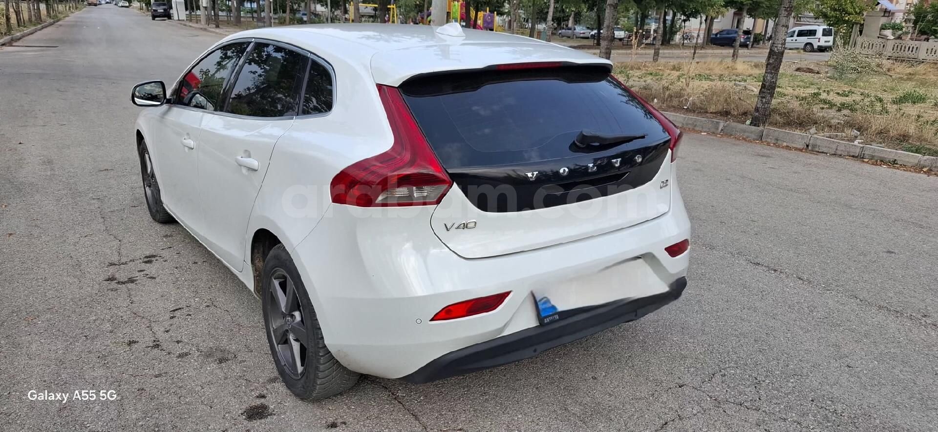 HATASIZ BOYASIZ VOLVO V40 2