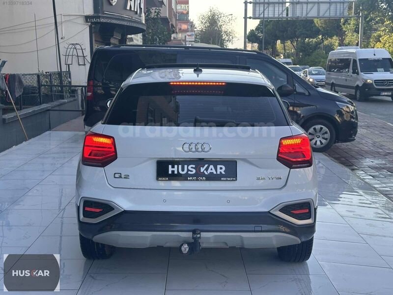 HUSKAR'DAN 2021 AUDİ Q2 35TFSİ ADVANCED 5