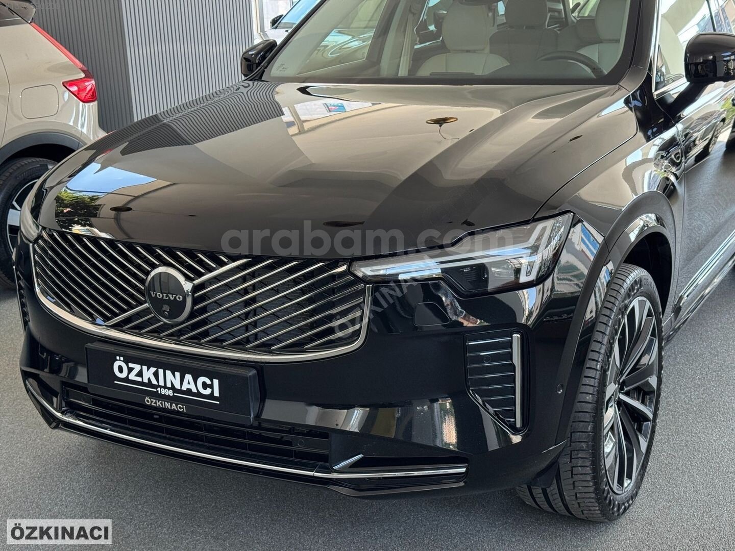 ÖZKINACI'DAN 2025 VOLVO XC90 B5 PLUS BRIGHT %20KDV-KARTA TAKSİT 4