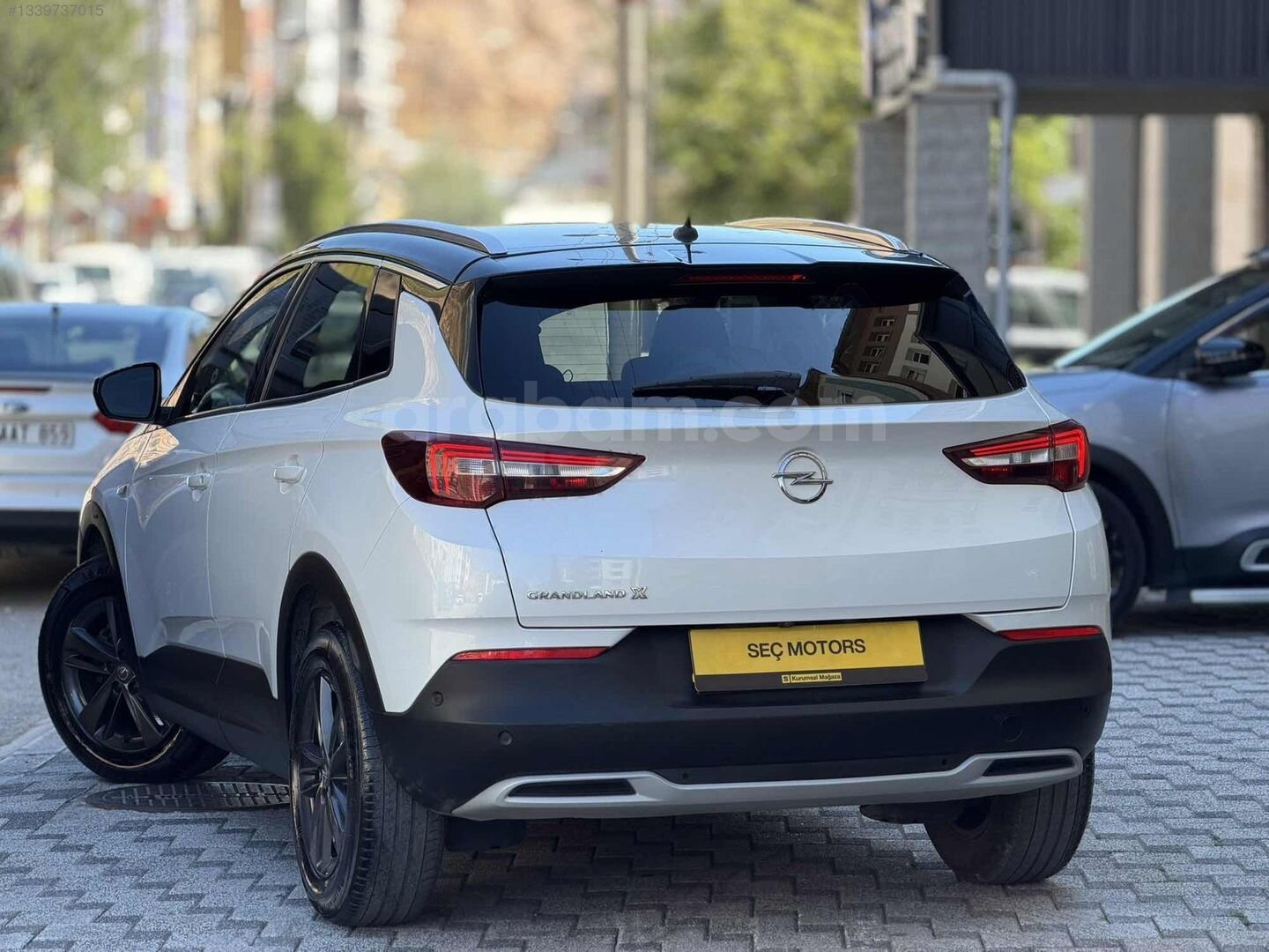 Galeriden Opel Grandland X 1.2 T Enjoy Black Edition 2020 Model Gümüşhane 136.000 km Beyaz 7