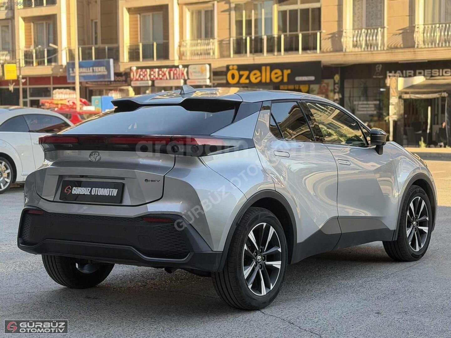 2026 TOYOTA CHR 1.8 HYBRİD PASSİON BOYASIZ DEĞİŞENSİZ 5