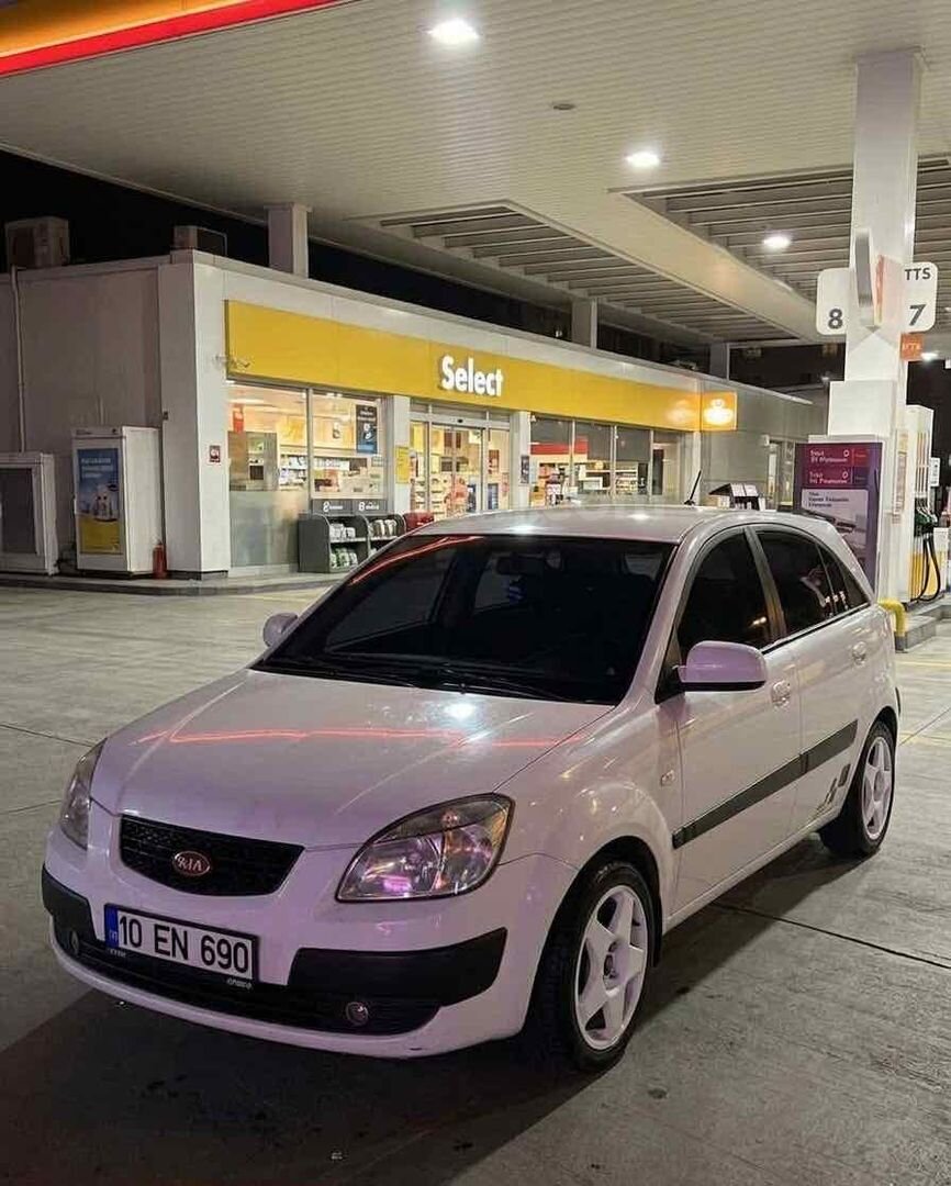 Sahibinden Kia Rio 1.5 CRDi EX Comfort 2007 Model 1