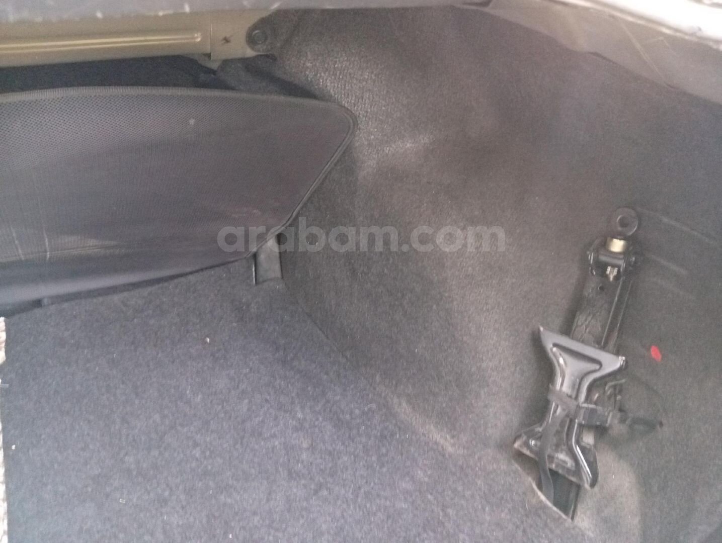 Sahibinden Mazda 3 1.6 Dynamic 2005 Model Yalova 191.000 km Gri 3