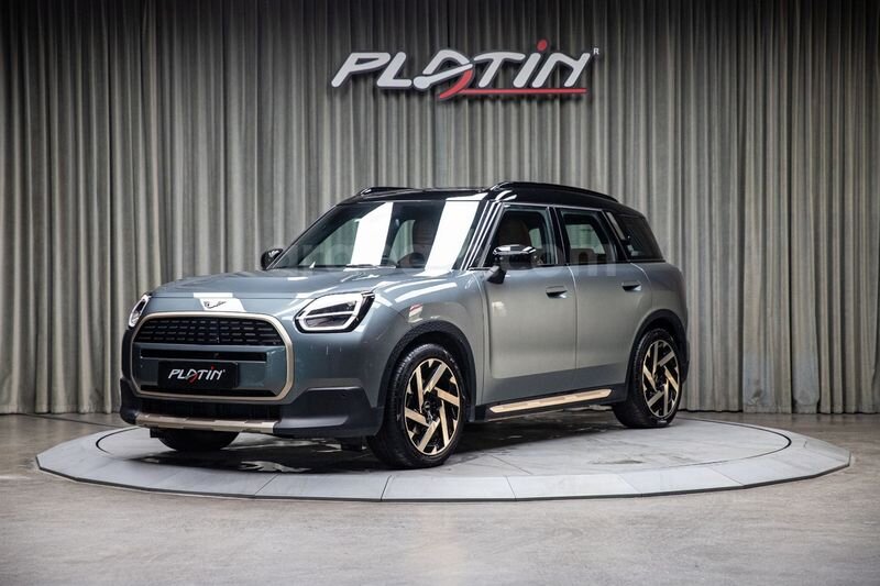 2025 MINI Countryman E E Favoured