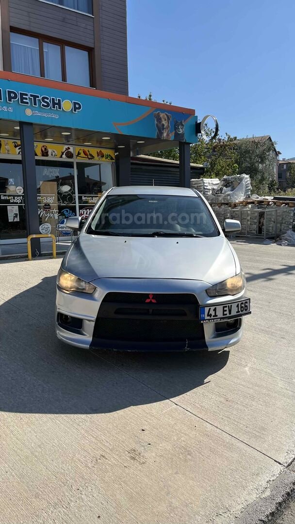 Sahibinden Mitsubishi Lancer 1.5 Invite 2008 Model 3