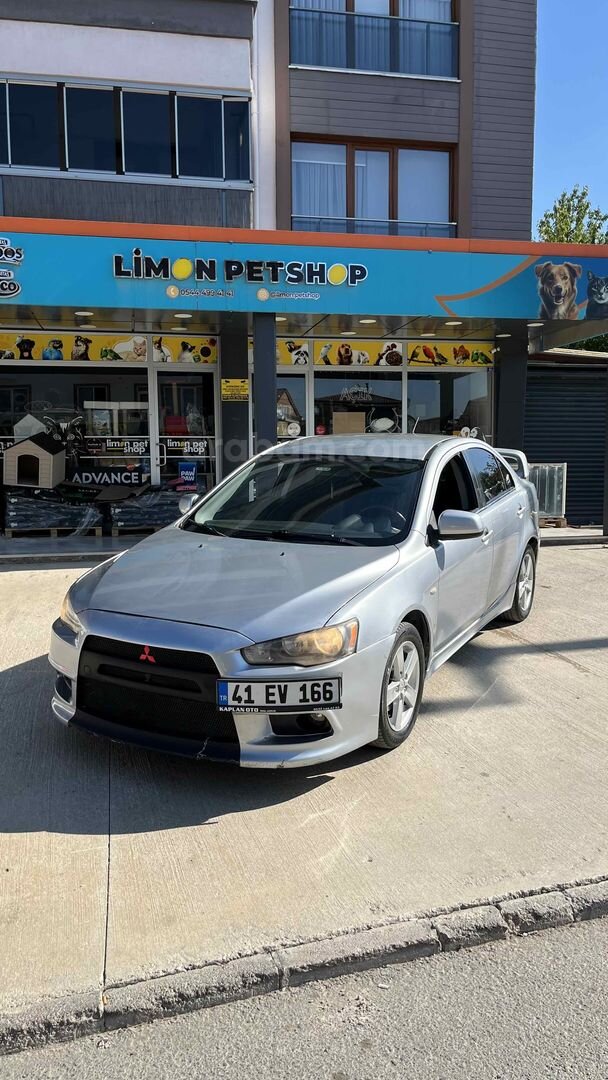 Sahibinden Mitsubishi Lancer 1.5 Invite 2008 Model 1