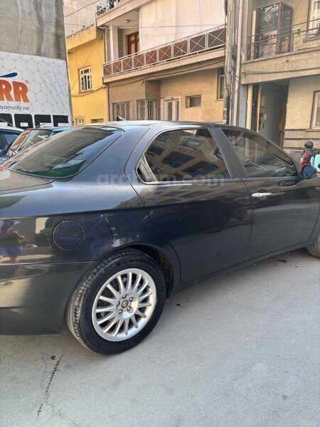 Sahibinden Alfa Romeo 156 1.6 TS Distinctive 2004 Model 325.000km Siyah(Öğretmenden) 7