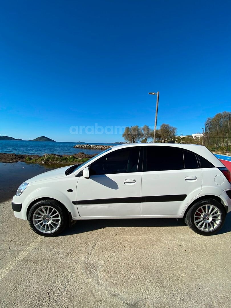 Sahibinden Kia Rio 1.5 CRDi EX Comfort 2007 Model 2