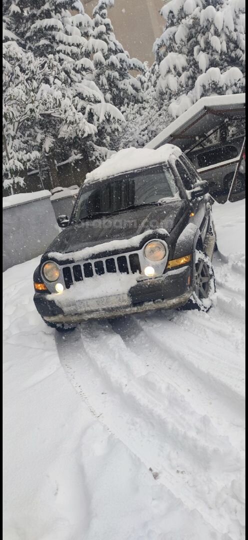 Sahibinden Jeep Cherokee 2.8 CRD Limited 2006 Model 1