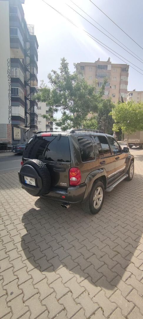 Sahibinden Jeep Cherokee 2.8 CRD Limited 2006 Model 6